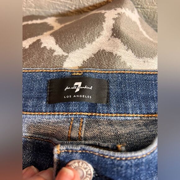 7 for All Mankind high waist slim kick Women's Jeans- medium wash - Picture 2 of 6